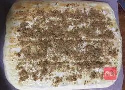 Illustration of how to make meat floss rolls 14