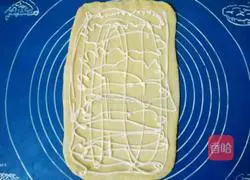 Illustration of how to make meat floss and ham rolls 8