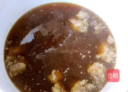 Illustration of how to make beef noodles 7