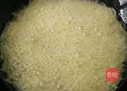 Illustration of how to make golden salad anchovy shrimp 7