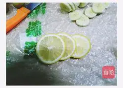 Illustration of how to make fruit salad bread bento 4