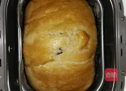 Illustration of how to make raisin bread 5