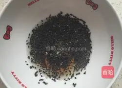 Illustration of how to make golden bread sticks 2