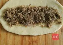 Illustration of how to make meat floss bread 11