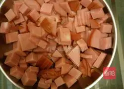 Illustration of how to make bacon pizza 6