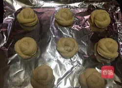 Illustration of how to make condensed milk buns 16