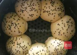 Illustration of how to make milk buns at home 9