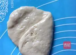 Illustration of how to make leaf bread 5