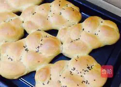 Brown Sugar Braided Bread Recipe Illustration 13