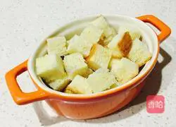 Summer's Call - Milky Bread Pudding Recipe Illustration 3