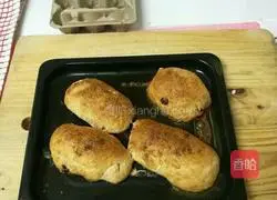 Illustration of how to make handmade whole wheat bread 7