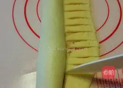 Caterpillar bread recipe 7