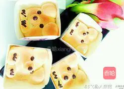 Illustration of how to make cute little bear buns 9