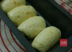 Illustration of how to make orange toast bread 8