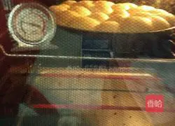 Brushed golden buns Practice illustration 5