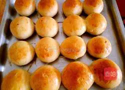 Illustration of how to make raisin buns in yogurt 11