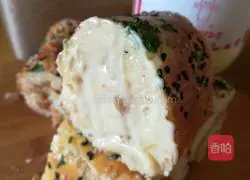 Illustration of how to make meat floss rolls 15