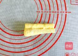 Illustration of how to make orange bread rolls 11