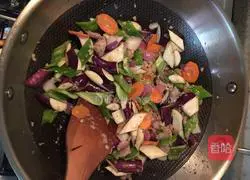 Illustration of how to make stewed vegetables and baked bread 2