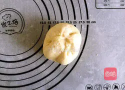 Heart-shaped coconut buns recipe 8