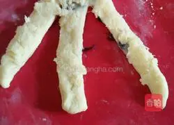 Cranberry bread rolls recipe 4