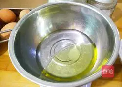 Blueberry Cake Roll Recipe Illustration 2