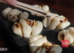 Brown Sugar Walnut Bread Recipe Illustration 20