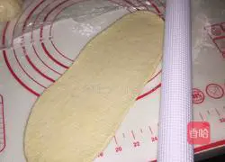 Illustration of how to make cute rabbit sausage bread 5