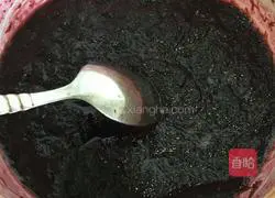 Illustration of making homemade bayberry jam with toast bread 5