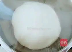 Illustration of making flower-shaped bean paste bread 3