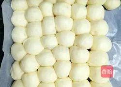 Illustration of how to make golden buns 11