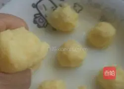 Illustration of how to make hollow glass balls 3