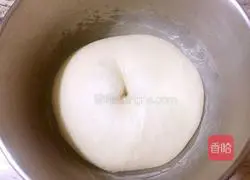 Illustration of how to make Hawaiian bread 7