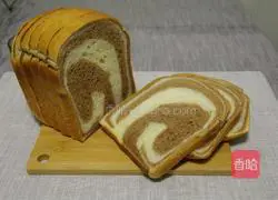 Illustration of how to make two-color toast bread 15