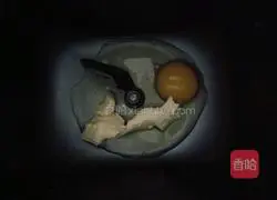 Illustration of how to make sugar-free bread 1