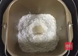 Seaweed and meat floss Illustration of how to make bread 1