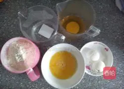 Illustration of how to make butter coconut bread rolls 1