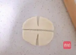 Illustration of how to make bow-tie bread 9