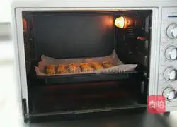 The irresistible richness and crispiness-golden breadsticks Practice illustration 7