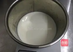 Danish croissant recipe illustration 2