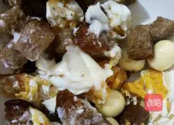 Illustration of how to make fried lotus seeds and eggs with bread crumbs 7