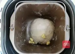 Illustration of how to make custard butter bread 3