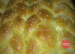 Illustration of braided bread (hand-kneaded version) 10
