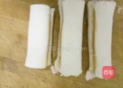 Illustration of how to make golden bread rolls 5