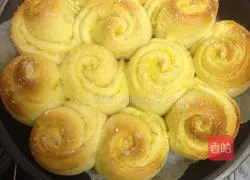 Rose bread recipe 10