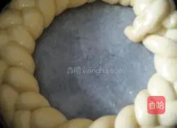 Illustration of how to make crispy braided bread 8