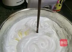 Illustration of homemade chiffon cake 9