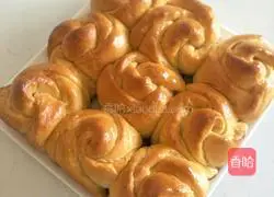 Rose bread recipe illustration 22