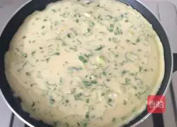 Illustration of how to make flavored egg pancake 5