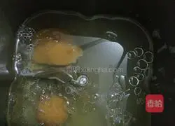 Illustration of how to make hamburger buns 1